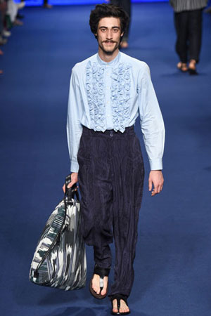 Etro Etro
